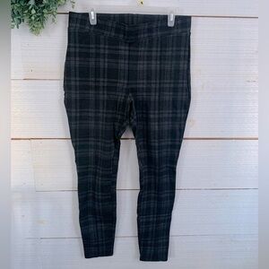 *NEW* Plaid Dress Stretch Leggings by Time and Tru.  Size Large (12-14).